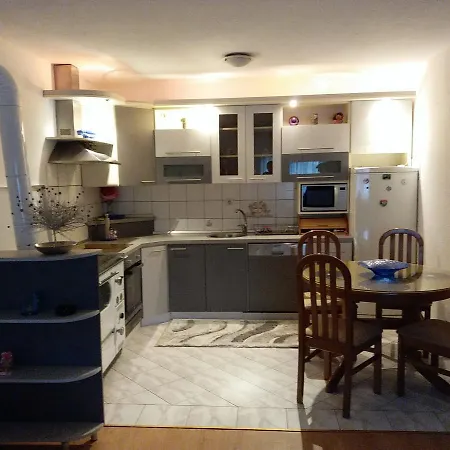 Kuca Za Odmor Sarcevic 아파트